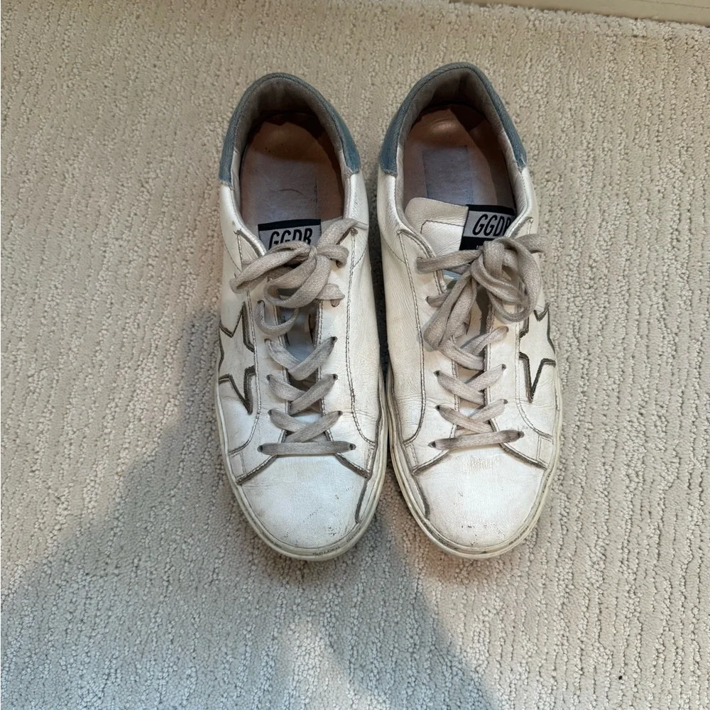 Golden Goose White and Gray Star Sneakers - Picture 3 of 4